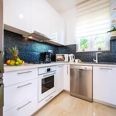 Maia Lena Drei Appartement