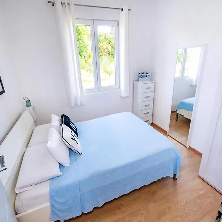 Maia Lena Drei Appartement